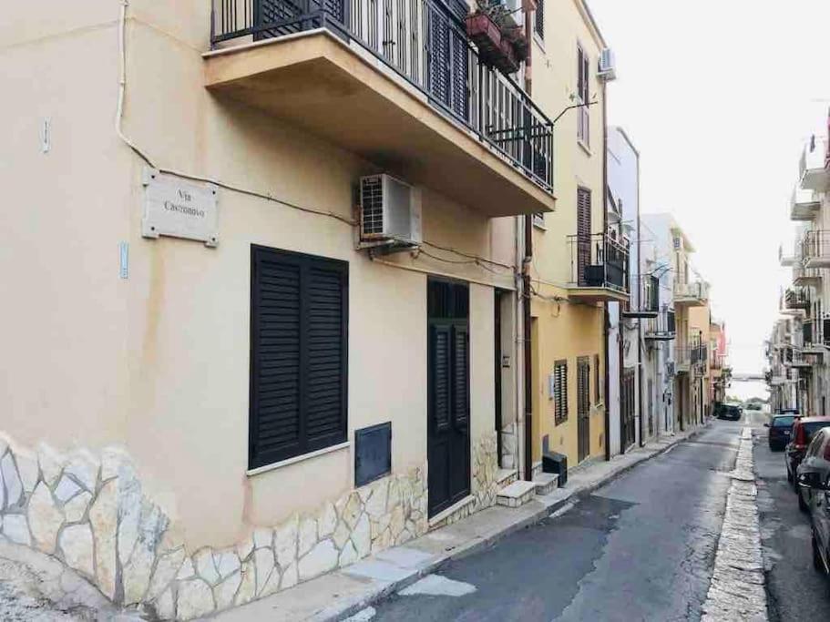 Confortevole Appartamentino Castellammare del Golfo Exterior photo